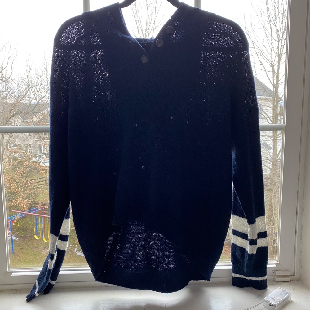 american eagle shirt